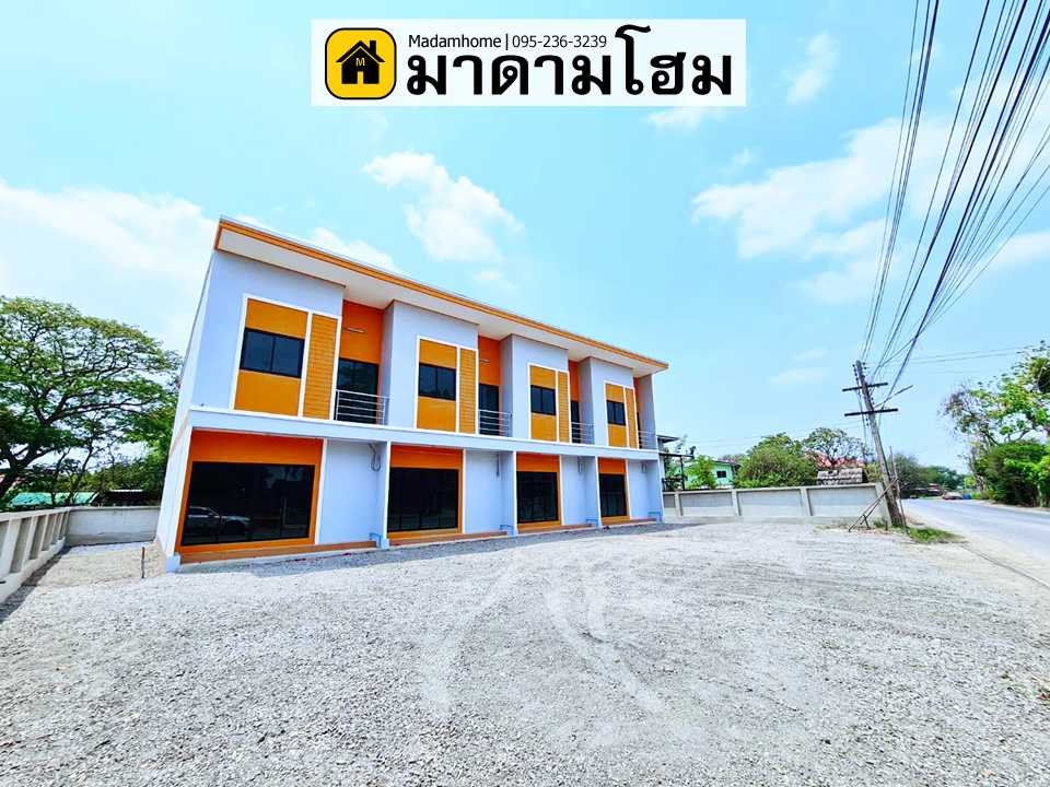 มาดามโฮม ขายอาคารพาณิชย์อยุธยา มือ 1  ที่ดินใหญ่สุด 49.9 ตารางวา ราคาเริ่มต้นล้านกว่าๆ